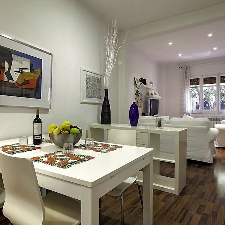 Barcelona Comtal Apartments Bagian luar foto