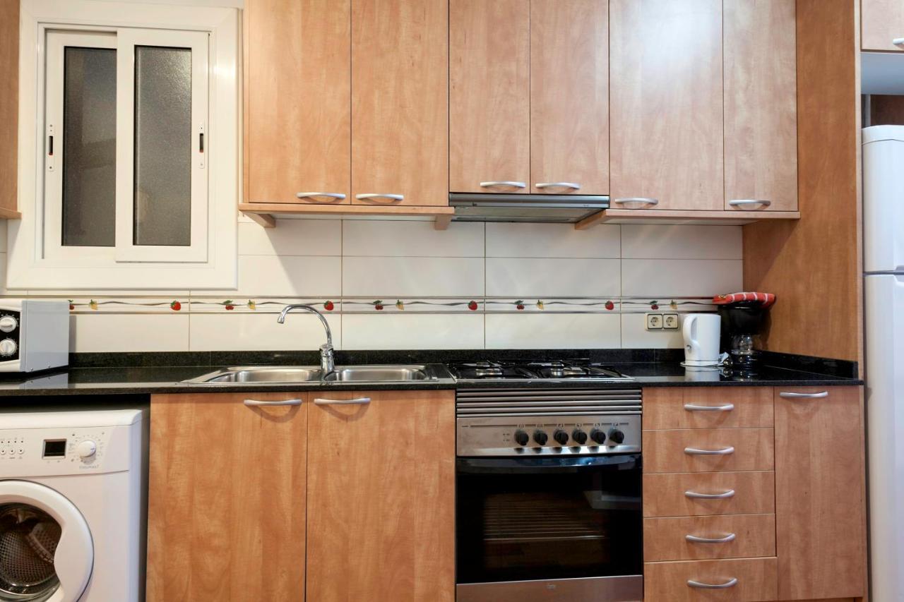 Barcelona Comtal Apartments Bagian luar foto