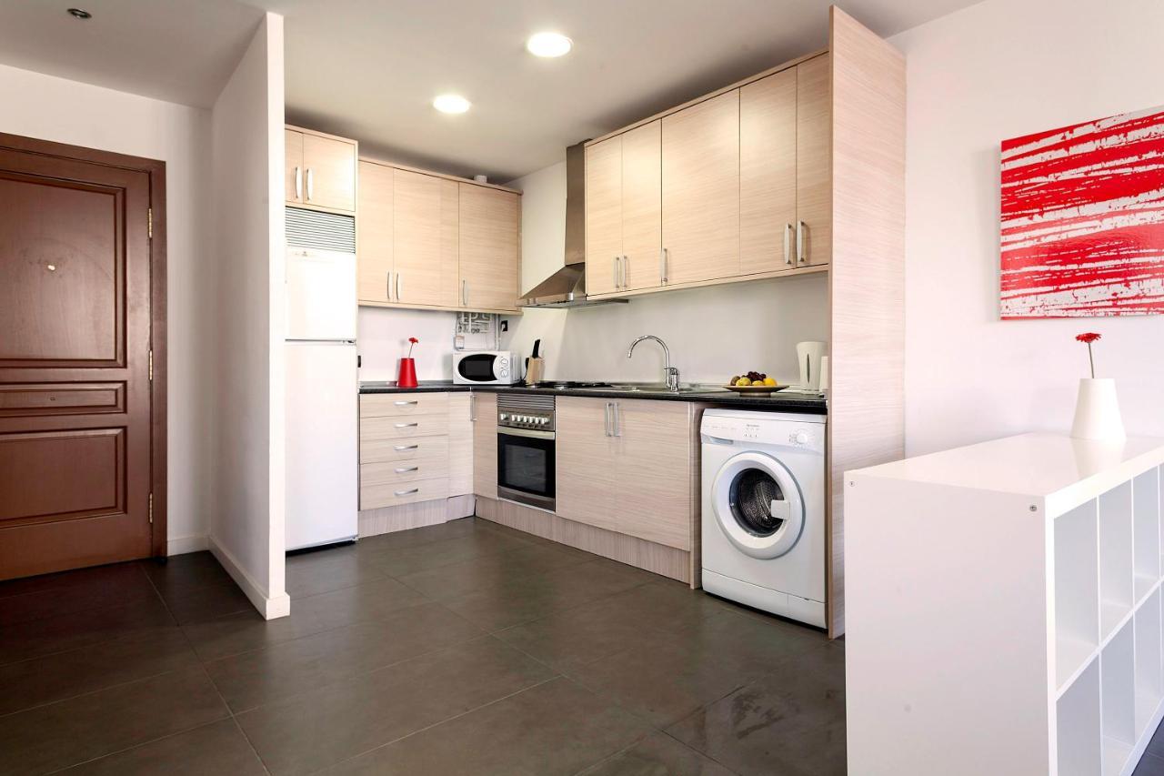 Barcelona Comtal Apartments Bagian luar foto