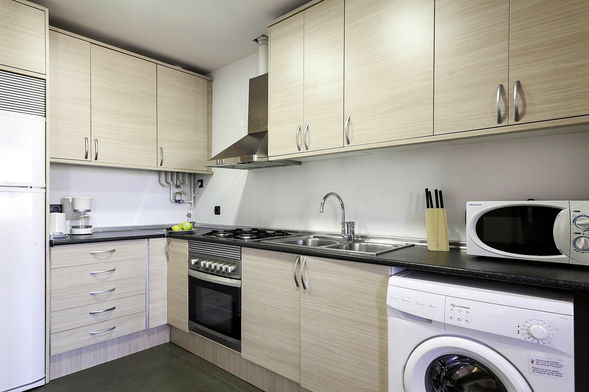 Barcelona Comtal Apartments Bagian luar foto