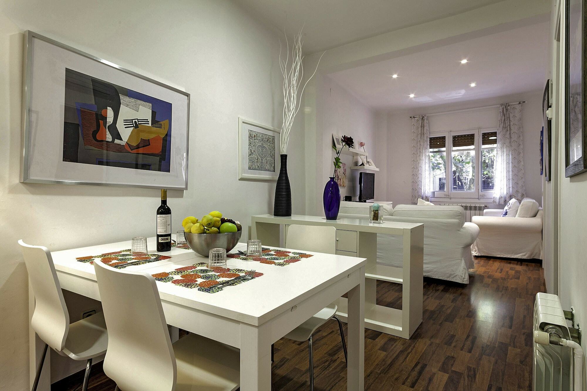 Barcelona Comtal Apartments Bagian luar foto